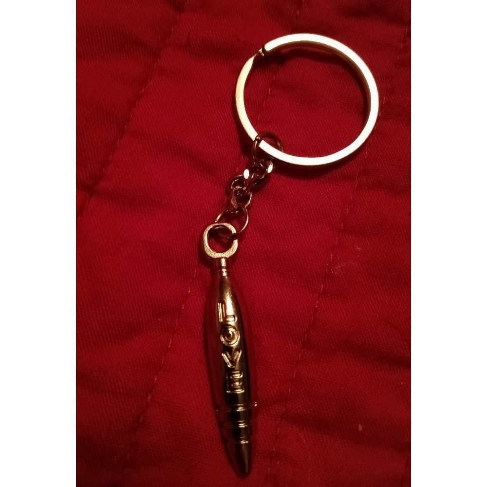 Love Bullet Keychain - Picture 2 of 2